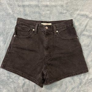 Levi's Women's Size 27 High Waisted Mom Jean Shorts Denim Black